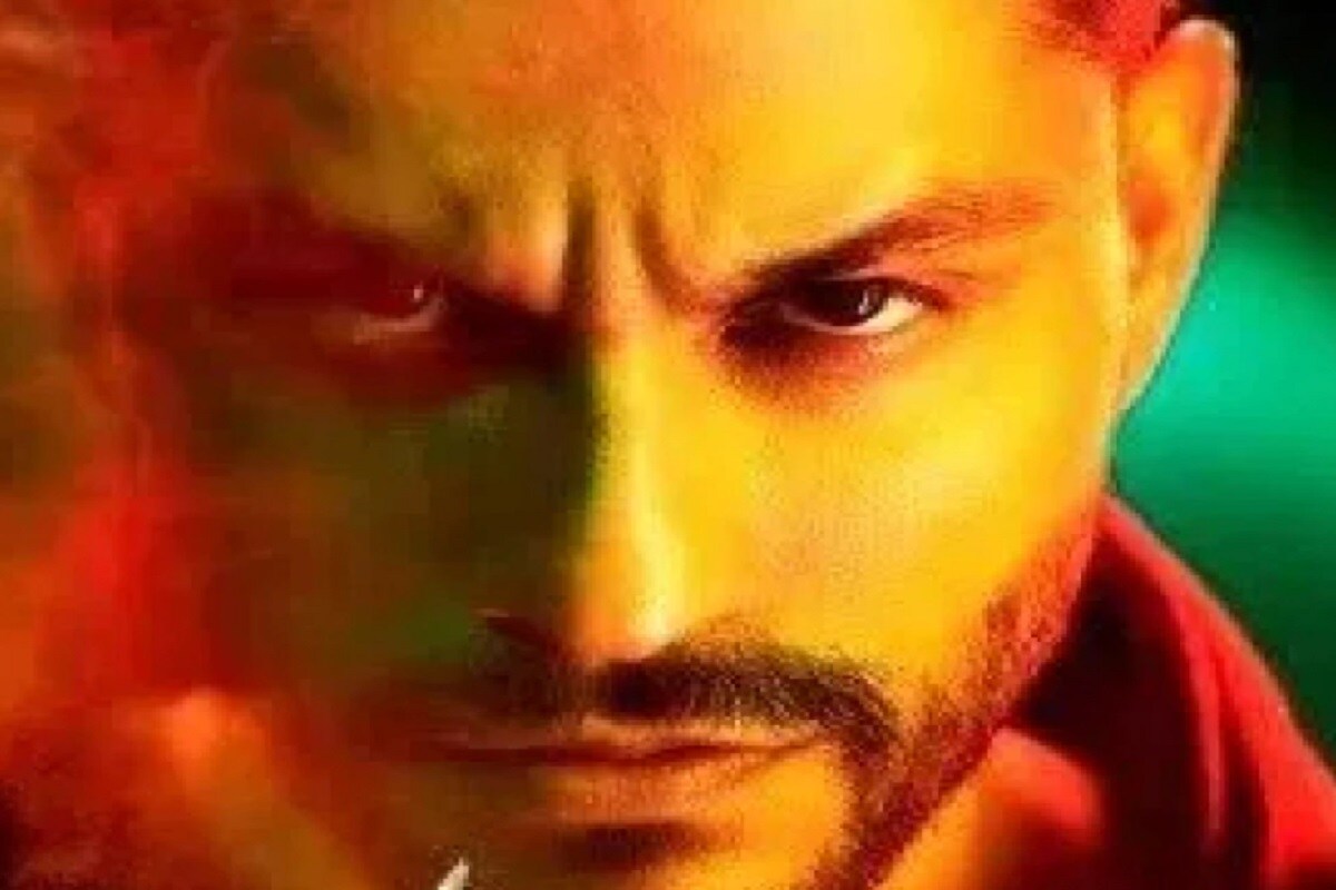 কুণাল কেমু: কুণাল খেমু বেশ কিছু ছবিতে নেগেটিভ চরিত্রে অভিনয় করেছেন, তবুও দর্শকদের মনে নিজের এক আলাদা পরিচয় বহন করতে সফল হন ৷ কলঙ্ক ও মলঙ্গ ছবিতে খল চরিত্রে অভিনয় করতে দেখা গিয়েছে ৷ দর্শকদের অত্যন্ত পছন্দ হয়েছে ৷ কুণাল কেমু: কুণাল খেমু বেশ কিছু ছবিতে নেগেটিভ চরিত্রে অভিনয় করেছেন, তবুও দর্শকদের মনে নিজের এক আলাদা পরিচয় বহন করতে সফল হন ৷ কলঙ্ক ও মলঙ্গ ছবিতে খল চরিত্রে অভিনয় করতে দেখা গিয়েছে ৷ দর্শকদের অত্যন্ত পছন্দ হয়েছে ৷