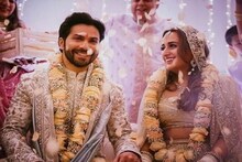 ‘লাইফ লং প্রেম এবার হলো অফিসিয়াল’, বিয়ের ছবি পোস্ট করলেন বরুণ ধাওয়ান