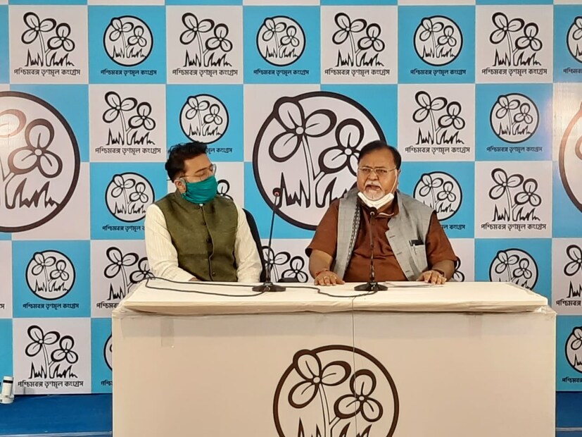 *সৌরভ আরও বলেন, &quot;মমতা বন্দ্যোপাধ্যায়ের উন্নয়ন আমাকে আকৃষ্ট করেছে, আমাকে অনুপ্রেরনা জুগিয়েছে। আমি কিছু বলার জন্য এখানে আসি নি, কাজ করার জন্য এসেছি।&quot; 