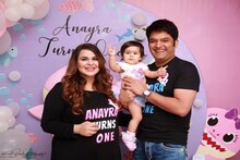 কেন ২ বছরের মধ্যে পরপর দুই সন্তান! ব্যাপক ভাবে ট্রোলড হলেন কপিল শর্মা