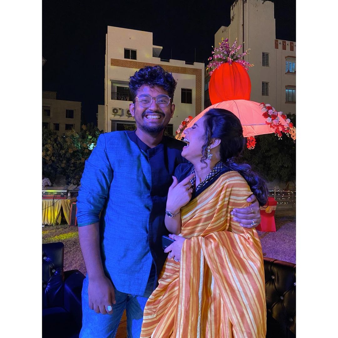 *তবে আর নয়। তাই প্রেমের মরসুমেই ফের প্রকাশ করেই ফেললেন একে ওপরের প্রতি ভালবাসার কথা। প্রেমের মাসে নিজের প্রেমকে স্বীকৃতি দিলেন দু'জনে। ছবি: ইনস্টাগ্রাম। *তবে আর নয়। তাই প্রেমের মরসুমেই ফের প্রকাশ করেই ফেললেন একে ওপরের প্রতি ভালবাসার কথা। প্রেমের মাসে নিজের প্রেমকে স্বীকৃতি দিলেন দু'জনে। ছবি: ইনস্টাগ্রাম।