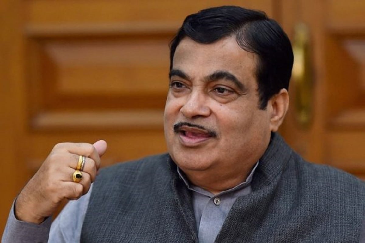 কমবে দূষণ, বাড়বে পথ সুরক্ষা, পুরনো বা দূষণযুক্ত গাড়ি বাতিলের নতুন আইনি এই শিল্পক্ষেত্রকে লাভের মুখ দেখাবে বলেই মনে করেন নীতিন গড়করি ৷ অটো ইন্ডাস্ট্রির বৃদ্ধি ৩০ বাড়বে বেলই তিনি দাবি করেছেন ৷ ফাইল ছবি ৷ কমবে দূষণ, বাড়বে পথ সুরক্ষা, পুরনো বা দূষণযুক্ত গাড়ি বাতিলের নতুন আইনি এই শিল্পক্ষেত্রকে লাভের মুখ দেখাবে বলেই মনে করেন নীতিন গড়করি ৷ অটো ইন্ডাস্ট্রির বৃদ্ধি ৩০ বাড়বে বেলই তিনি দাবি করেছেন ৷ ফাইল ছবি ৷