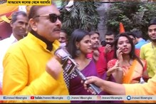 পরণে হলুদ পাঞ্জাবি, নিজের কলেজে মদন মিত্র গাইলেন-ফাগুন লেগেছে... পরণে হলুদ পাঞ্জাবি, নিজের কলেজে মদন মিত্র গাইলেন-ফাগুন লেগেছে...