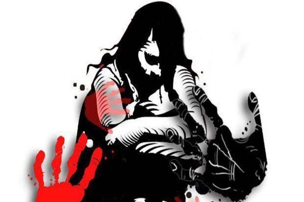 *প্রতিবেশীদের দাবি, বুধবার রাত আট'টা থেকে নিখোঁজ ছিল শিশুটি। বহু খোঁজাখুঁজির পরেও তার সন্ধান মেলেনি। এরপর পরিবারের সদস্যরা পুলিশের দ্বারস্থ হন। কিন্তু পুলিশ ২৪ ঘণ্টার আগে কোনও অভিযোগ নিয়ে চায়নি, অভিযোগ স্থানীয় বাসিন্দাদের। এমনকি খোঁজার কোনও চেষ্টা পর্যন্ত করেনি। প্রতীকী ছবি। *প্রতিবেশীদের দাবি, বুধবার রাত আট'টা থেকে নিখোঁজ ছিল শিশুটি। বহু খোঁজাখুঁজির পরেও তার সন্ধান মেলেনি। এরপর পরিবারের সদস্যরা পুলিশের দ্বারস্থ হন। কিন্তু পুলিশ ২৪ ঘণ্টার আগে কোনও অভিযোগ নিয়ে চায়নি, অভিযোগ স্থানীয় বাসিন্দাদের। এমনকি খোঁজার কোনও চেষ্টা পর্যন্ত করেনি। প্রতীকী ছবি।