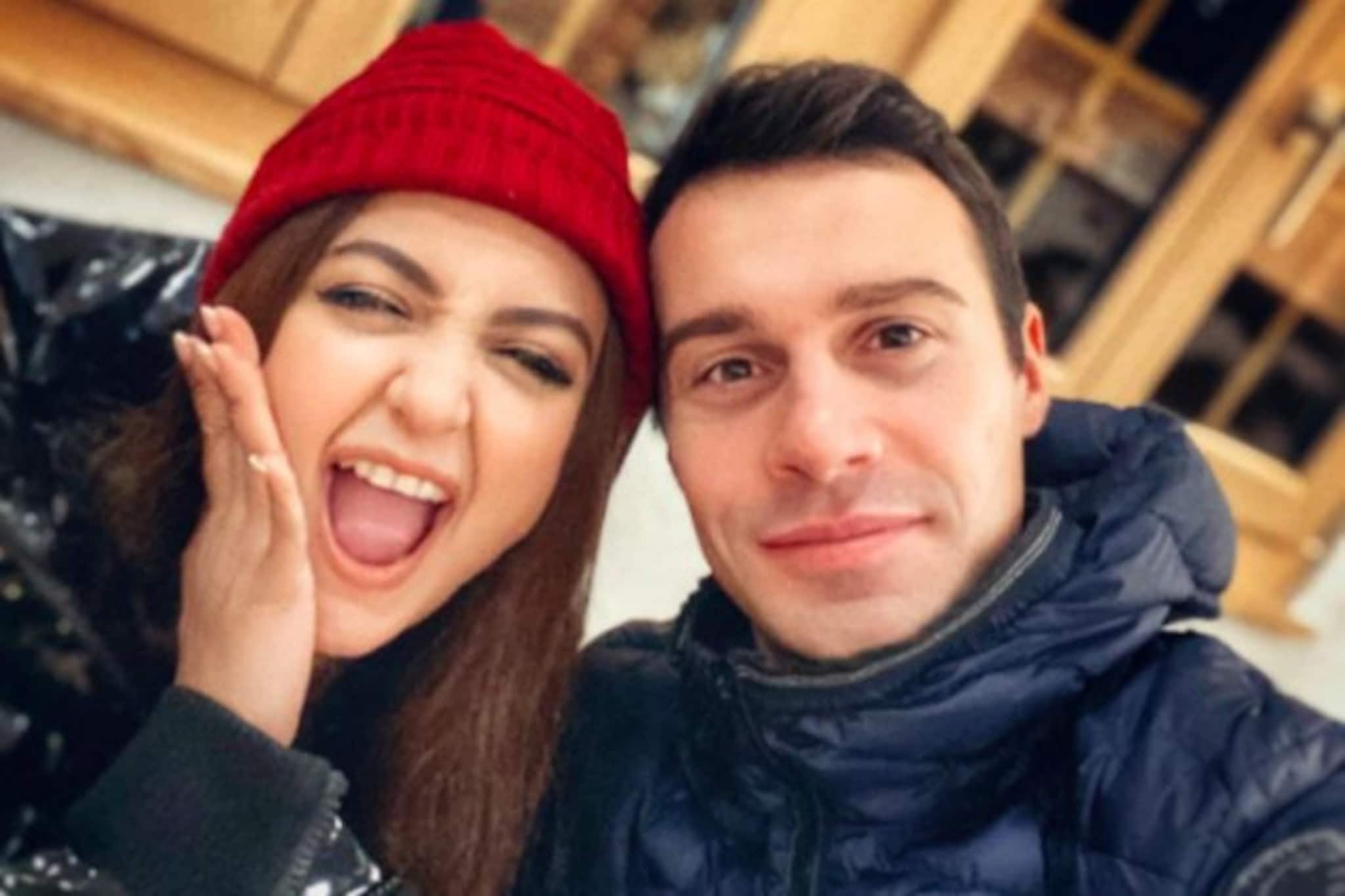 লকডাউনে বিদেশে ছিলেন স্বামী মাইকের কাছে, দেশে ফেরার পর মোনালির কোলে এল নতুন অতিথি