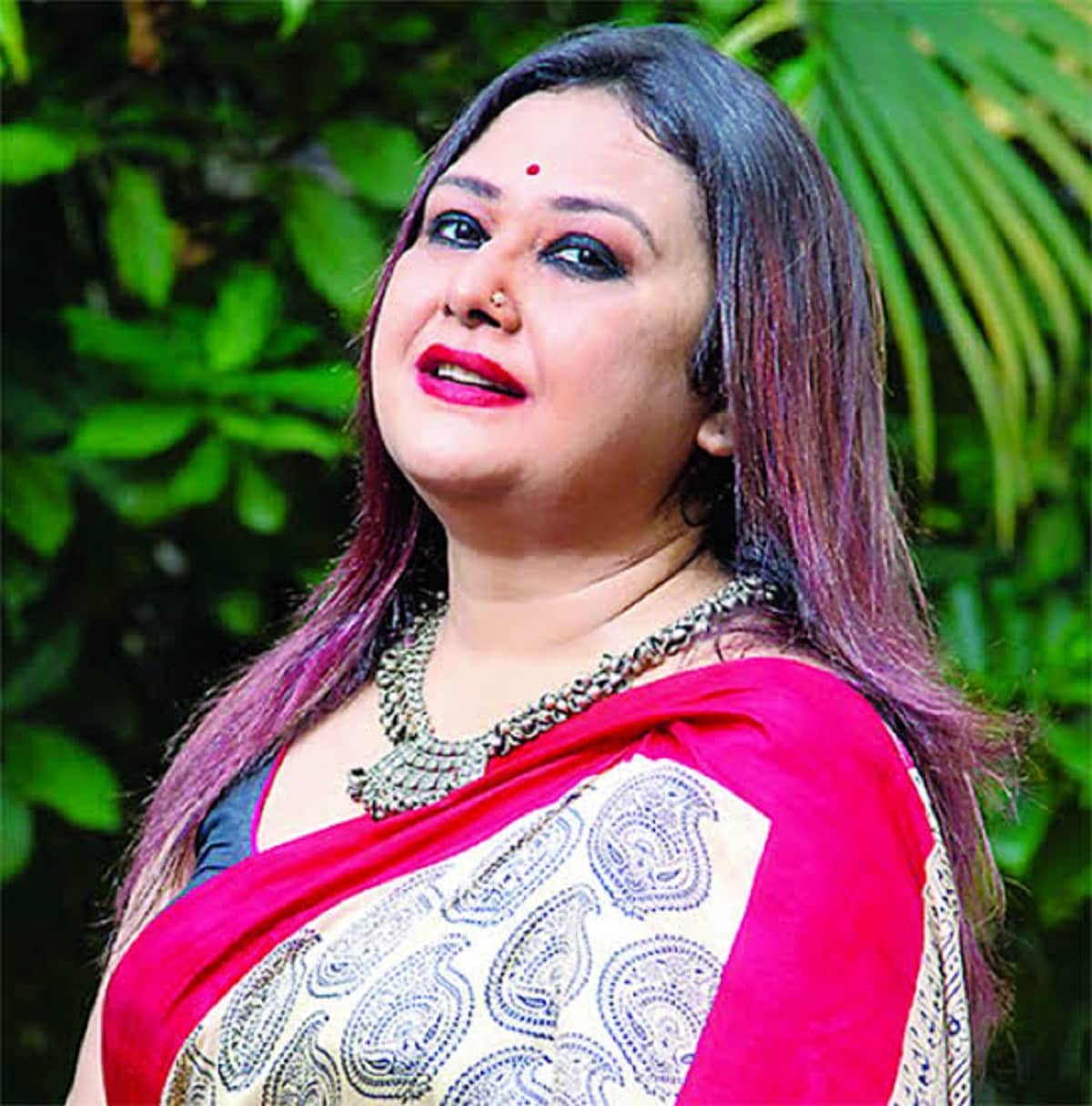 •সম্প্রতি •সম্প্রতি