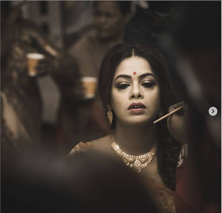 ২ ফেব্রুয়ারি ইমন-নীলাঞ্জনের সামাজিক বিয়ের অনুষ্ঠান। একইদিনে সারবেন রিসেপশনও। সিঁদুর দান-মালাবদল হবে সেদিনই। ২ ফেব্রুয়ারি ইমন-নীলাঞ্জনের সামাজিক বিয়ের অনুষ্ঠান। একইদিনে সারবেন রিসেপশনও। সিঁদুর দান-মালাবদল হবে সেদিনই।