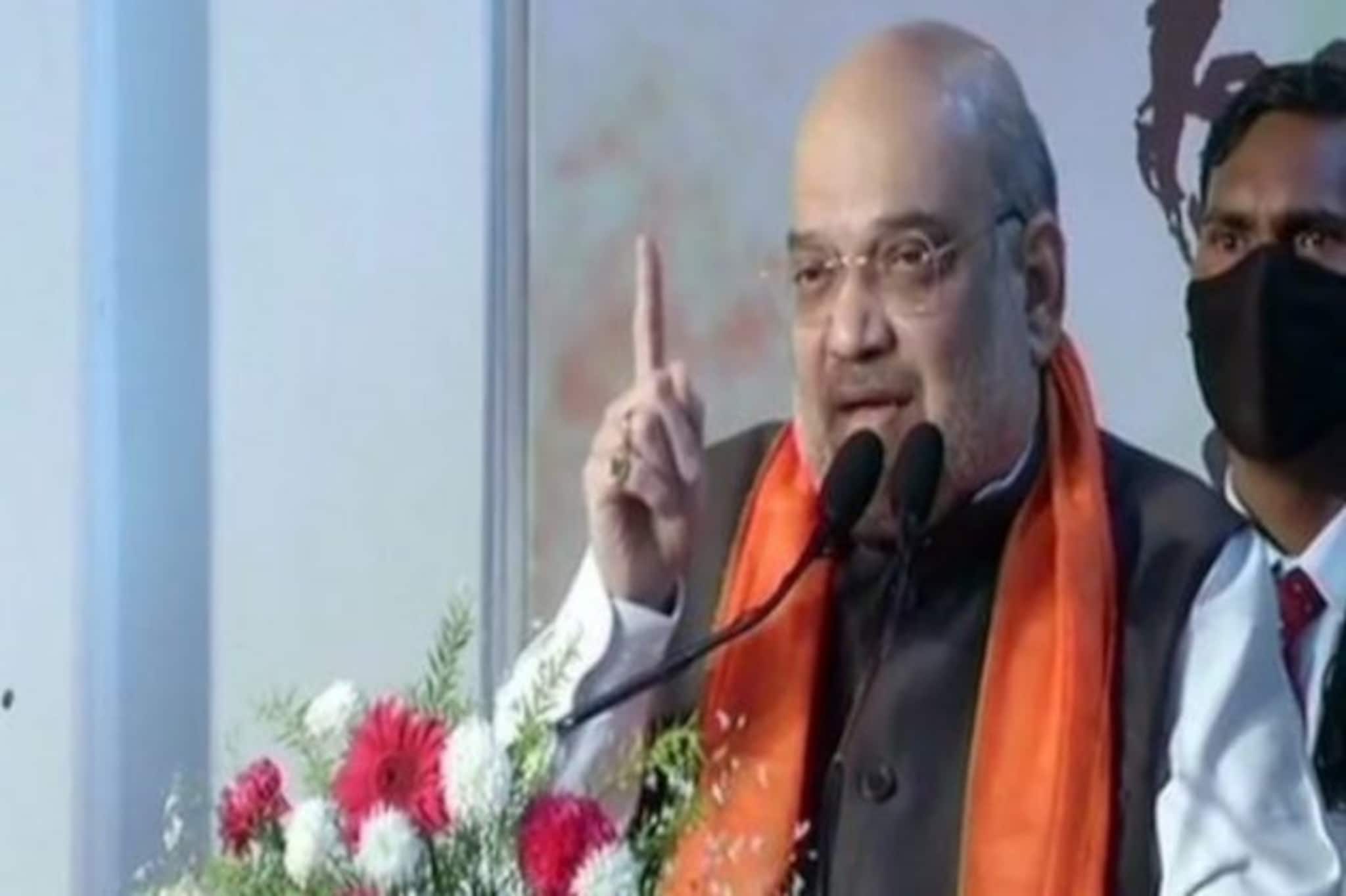 নেতাজি সম্পর্কে বিশদে পড়তে হবে! জাতীয় গ্রন্থাগারের অনুষ্ঠানে অমিত শাহের বার্তা