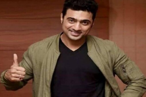 Dev Adhikari : 'এ দেশে রাজনীতিকরাই ইচ্ছেমত নিয়ম ভাঙ্গতে গড়তে পারেন’- ট্যুইট-'খোঁচা' দেবের