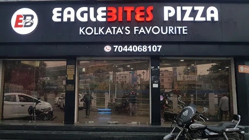• তাই ঈগল বাইটস পিৎজা’র দূর্দান্ত কম্বো অফার পেতে অবশ্যই আসুন এই রেস্তোরাঁয় । ঠিকানা হল, ২৪, সারদা পল্লী, ব্লক-ডি, টেগর পার্ক । ৮ ফেব্রুয়ারি থেকে শুরু হয়েছে এই অফার । চলবে১৪ ফেব্রুয়ারি পর্যন্ত । সময় সাকল ১১ টা থেকে রাত ৯টা । • তাই ঈগল বাইটস পিৎজা’র দূর্দান্ত কম্বো অফার পেতে অবশ্যই আসুন এই রেস্তোরাঁয় । ঠিকানা হল, ২৪, সারদা পল্লী, ব্লক-ডি, টেগর পার্ক । ৮ ফেব্রুয়ারি থেকে শুরু হয়েছে এই অফার । চলবে১৪ ফেব্রুয়ারি পর্যন্ত । সময় সাকল ১১ টা থেকে রাত ৯টা ।