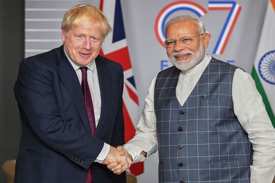 Boris Johnson in in solidarity with India and offers any kind of help to Uttarakhand