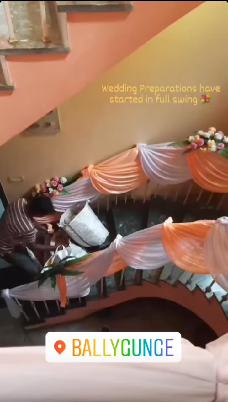*আগামিকাল শহরের এক নামী ক্লাবে বসবে জুটির বিয়ের আসর। এরপর ১৪ ফেব্রুয়ারি ভ্যালেন্টাইন্স ডে-র দিন হবে গ্র্যান্ড রিসেপশন। সেখানে উপস্থিত থাকবেন টলিউডের তারকারা। ছবি: ইনস্টাগ্রাম। *আগামিকাল শহরের এক নামী ক্লাবে বসবে জুটির বিয়ের আসর। এরপর ১৪ ফেব্রুয়ারি ভ্যালেন্টাইন্স ডে-র দিন হবে গ্র্যান্ড রিসেপশন। সেখানে উপস্থিত থাকবেন টলিউডের তারকারা। ছবি: ইনস্টাগ্রাম।