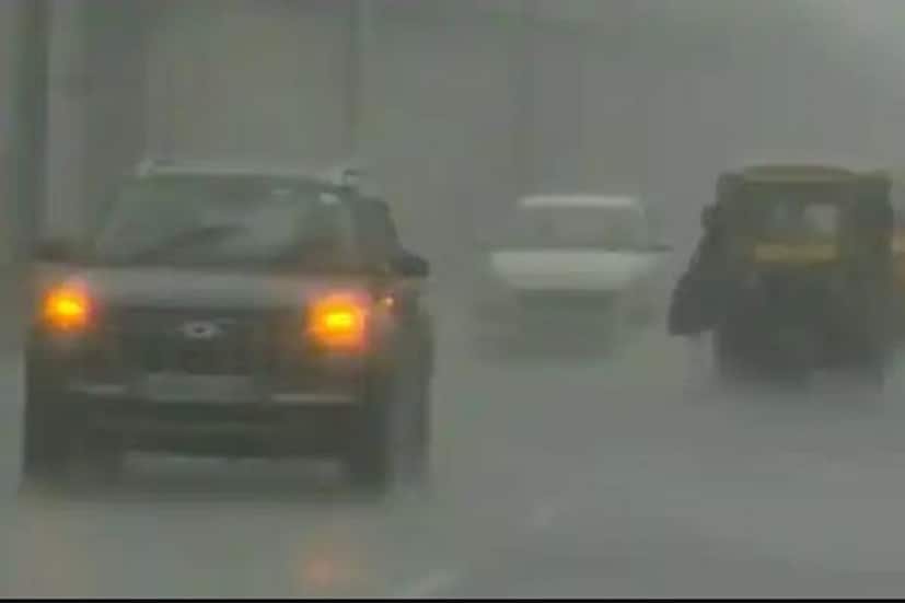 শৈত্যপ্রবাহের জেরে অস্থির অবস্থা৷ জেলায় জেলায় শৈত্যপ্রবাহের কমলা সতর্কতা -র মধ্যেই ফের দেশের বিভিন্ন জায়গায় বৃষ্টির সতর্কতা পাশাপাশি হিমালয়ের বিভিন্ন এলাকায় ফের তাজা তুষারপাতে বাড়বে ঠাণ্ডা৷ কলকাতা সহ দক্ষিণবঙ্গে ফেব্রুয়ারির প্রথম সপ্তাহে তেজি শীত অনুভূত হচ্ছে৷ Photo -Representative শৈত্যপ্রবাহের জেরে অস্থির অবস্থা৷ জেলায় জেলায় শৈত্যপ্রবাহের কমলা সতর্কতা -র মধ্যেই ফের দেশের বিভিন্ন জায়গায় বৃষ্টির সতর্কতা পাশাপাশি হিমালয়ের বিভিন্ন এলাকায় ফের তাজা তুষারপাতে বাড়বে ঠাণ্ডা৷ কলকাতা সহ দক্ষিণবঙ্গে ফেব্রুয়ারির প্রথম সপ্তাহে তেজি শীত অনুভূত হচ্ছে৷ Photo -Representative