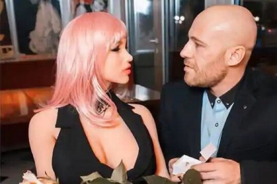 The man with the sex doll.-Photo-News 18