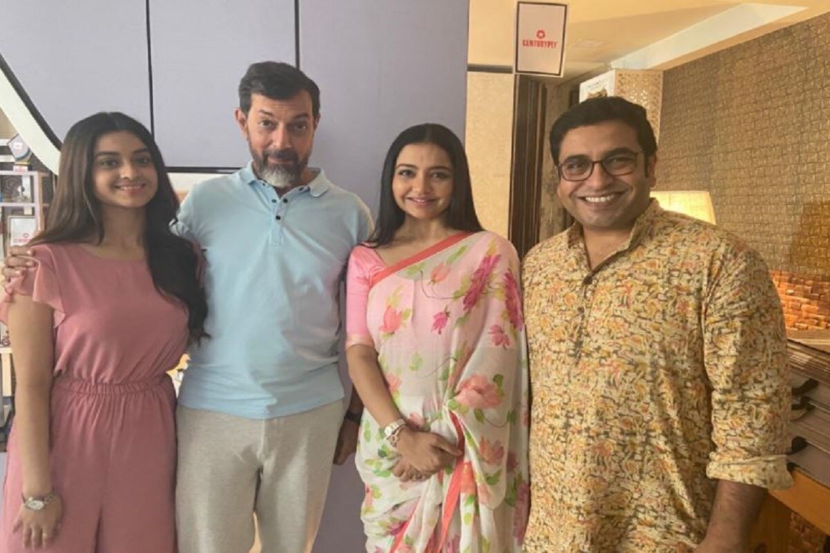 •কলকাতায় রজত কাপুর। কোনও ছবির শ্যুটিং-এ কলকাতায় আসেননি তিনি। একটি বিজ্ঞাপনের জন্য কলকাতায় পাড়ি দিয়েছেন এই বর্ষীয়ান অভিনেতা। •কলকাতায় রজত কাপুর। কোনও ছবির শ্যুটিং-এ কলকাতায় আসেননি তিনি। একটি বিজ্ঞাপনের জন্য কলকাতায় পাড়ি দিয়েছেন এই বর্ষীয়ান অভিনেতা।