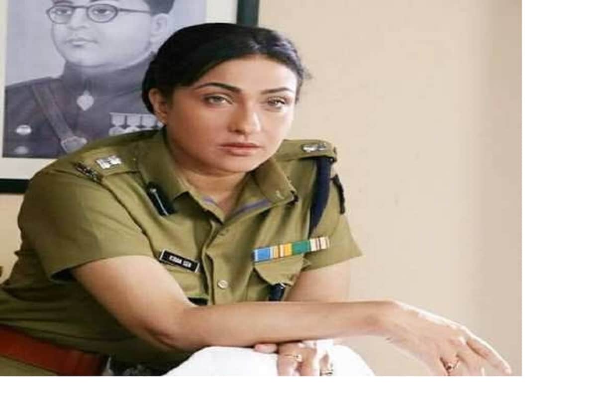 Rituparna's new step! 'Rebel' heroine dressed as police with the help of helpless women