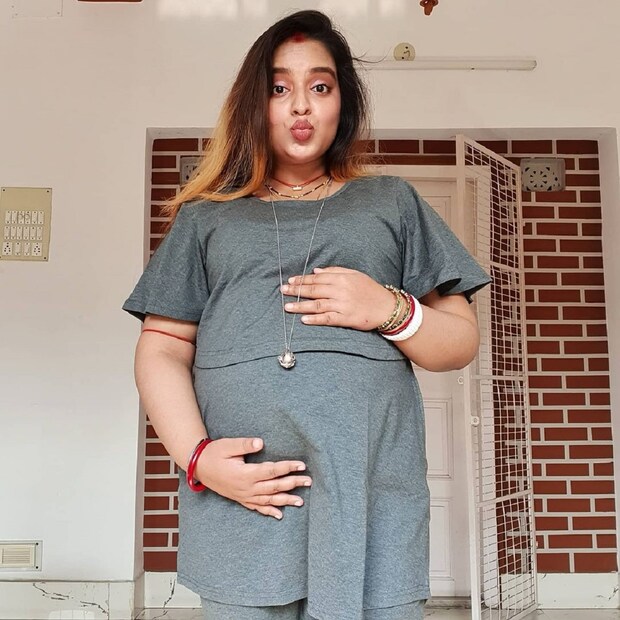 •সেই ছবি দেখেছেন তাঁর ভক্তরা৷ তবে সদ্য একটি ছবি পোস্ট করেছেন অভিনেত্রী৷ তিনি লিখেছেন যে...