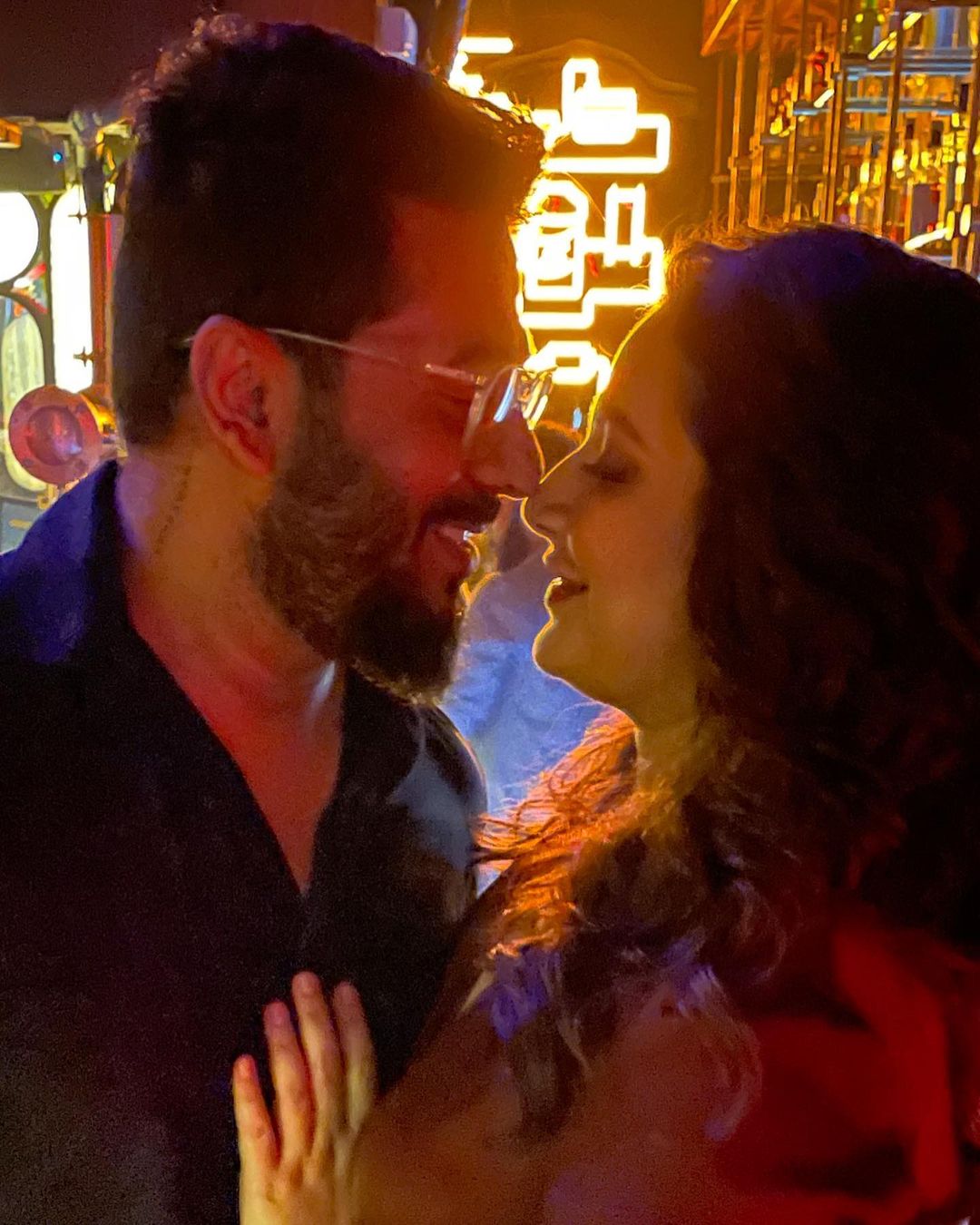 *তবে এতদিন বাড়িতে না থাকায় মন খারাপ শুভশ্রীর। ইনভানও মিস করছে বাবাকে। চারিদিকে সে খুঁজে বেড়াচ্ছে রাজকে। ছবিঃ ইনস্টাগ্রাম। *তবে এতদিন বাড়িতে না থাকায় মন খারাপ শুভশ্রীর। ইনভানও মিস করছে বাবাকে। চারিদিকে সে খুঁজে বেড়াচ্ছে রাজকে। ছবিঃ ইনস্টাগ্রাম।