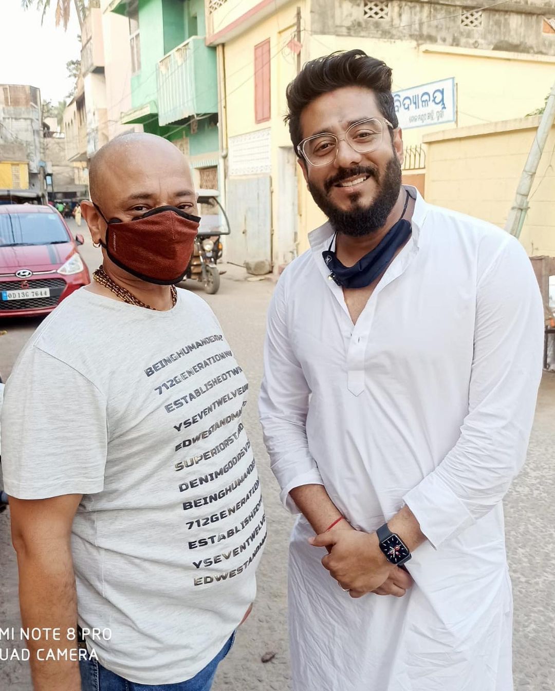*ব্যারাকপুর কেন্দ্র থেকে নির্বাচনে লড়বেন পরিচালক রাজ চক্রবর্তী। প্রার্থী তালিকা ঘোষণার দিন কয়েক আগে তৃণমূলে যোগ দিয়েছেন রাজ। ছবিঃ ইনস্টাগ্রাম। *ব্যারাকপুর কেন্দ্র থেকে নির্বাচনে লড়বেন পরিচালক রাজ চক্রবর্তী। প্রার্থী তালিকা ঘোষণার দিন কয়েক আগে তৃণমূলে যোগ দিয়েছেন রাজ। ছবিঃ ইনস্টাগ্রাম।
