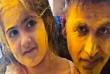 Holi 2021: মেয়ের ছবি কখনওই প্রকাশ্যে আনেন না অক্ষয় কুমার, হোলিতে সামনে এল নিতারা