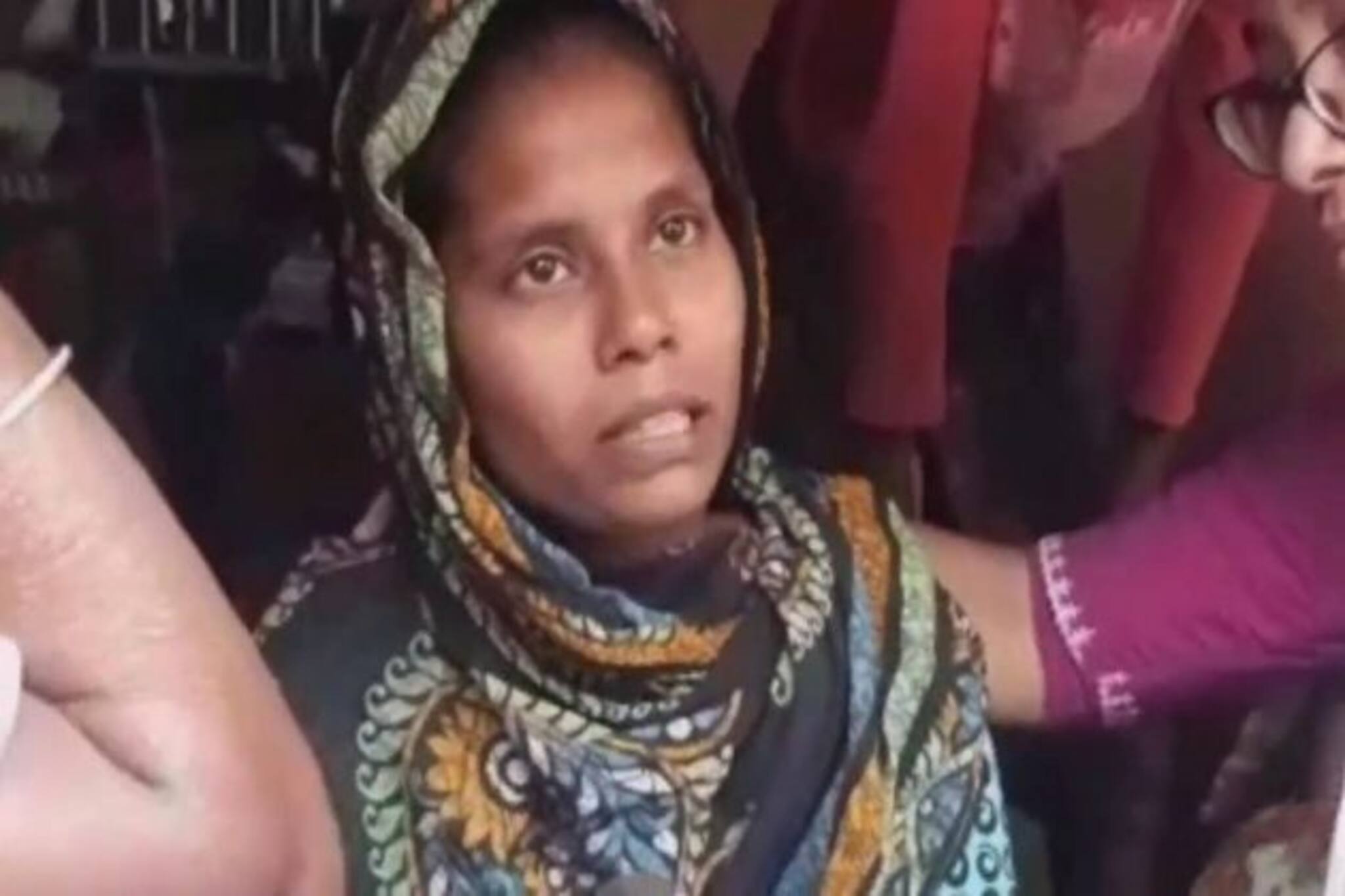 পুতুল গড়ার জন্য মাটি আনতে গিয়েছিল ছোট্ট আফরোজ, তখনই ঘটে বিস্ফোরণ 