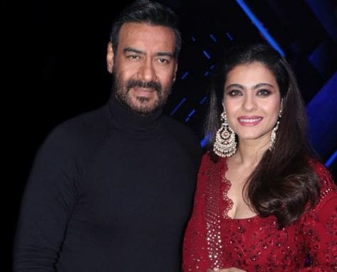 কাজলও যখন অজয় দেবগনক বিয়ে করেছিলেন তখন বয়সে অনেক ছোট ছিলেন কাজল ৷ অল্প বয়সে বিয়ে করার কাজলের এই সিদ্ধান্তের ঘোরতর বিরোধী ছিলেন ৷ মা তনুজা সমর্থন করেচিলেন কাজলের অল্প বয়সে বিয়ে করার সিদ্ধান্ত ৷ আজ এই জুটির বিয়ের এক যুগ পার হয়ে গিয়েছে ৷ মেয়ে নিসাকে নিয়েই অজয় ও কাজলের সংসার ৷ কাজলও যখন অজয় দেবগনক বিয়ে করেছিলেন তখন বয়সে অনেক ছোট ছিলেন কাজল ৷ অল্প বয়সে বিয়ে করার কাজলের এই সিদ্ধান্তের ঘোরতর বিরোধী ছিলেন ৷ মা তনুজা সমর্থন করেচিলেন কাজলের অল্প বয়সে বিয়ে করার সিদ্ধান্ত ৷ আজ এই জুটির বিয়ের এক যুগ পার হয়ে গিয়েছে ৷ মেয়ে নিসাকে নিয়েই অজয় ও কাজলের সংসার ৷