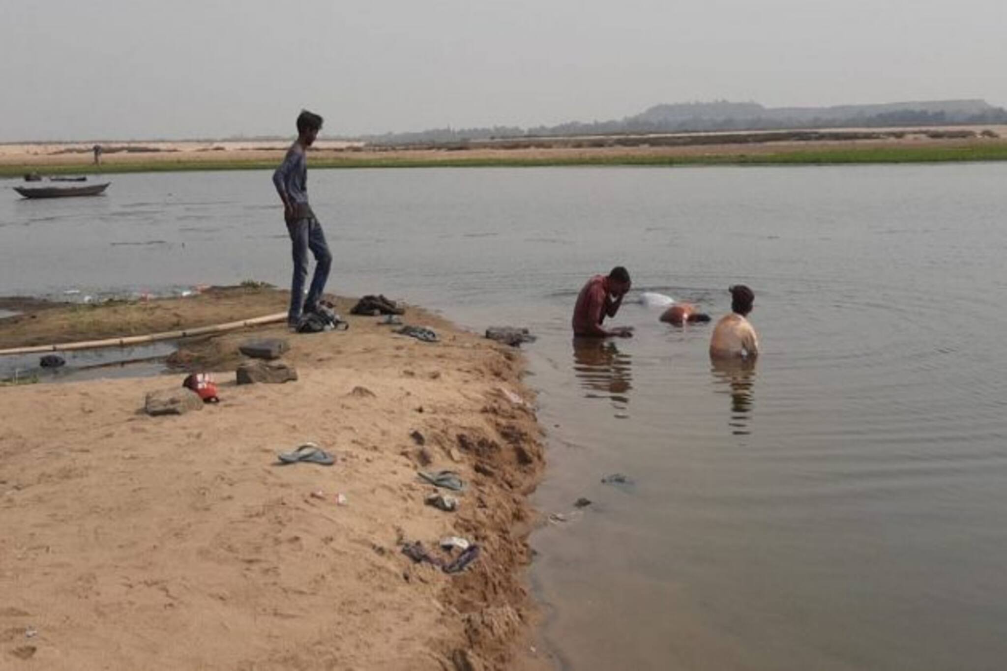 হোলির সকালে দামোদরে তলিয়ে গেল চার কিশোর, দুর্গাপুরে মর্মান্তিক দুর্ঘটনা