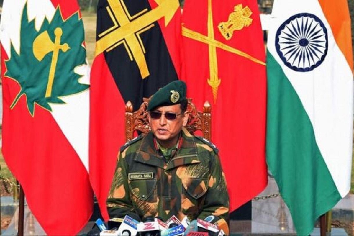 এই গোটা অভিযানের মূল পরিকল্পনাকারী হিসেবে কৃতিত্ব দেওয়া হয় সুব্রতবাবুকে৷ তাঁকে প্রার্থী করে বিজেপি এ রাজ্যের নির্বাচনেও দেশাত্মবোধ এবং বালাকোট হামলা নিয়ে সাফল্যের আবেগ উস্কে দিল বলে মনে করা হচ্ছে৷ Photo-Facebook এই গোটা অভিযানের মূল পরিকল্পনাকারী হিসেবে কৃতিত্ব দেওয়া হয় সুব্রতবাবুকে৷ তাঁকে প্রার্থী করে বিজেপি এ রাজ্যের নির্বাচনেও দেশাত্মবোধ এবং বালাকোট হামলা নিয়ে সাফল্যের আবেগ উস্কে দিল বলে মনে করা হচ্ছে৷ Photo-Facebook