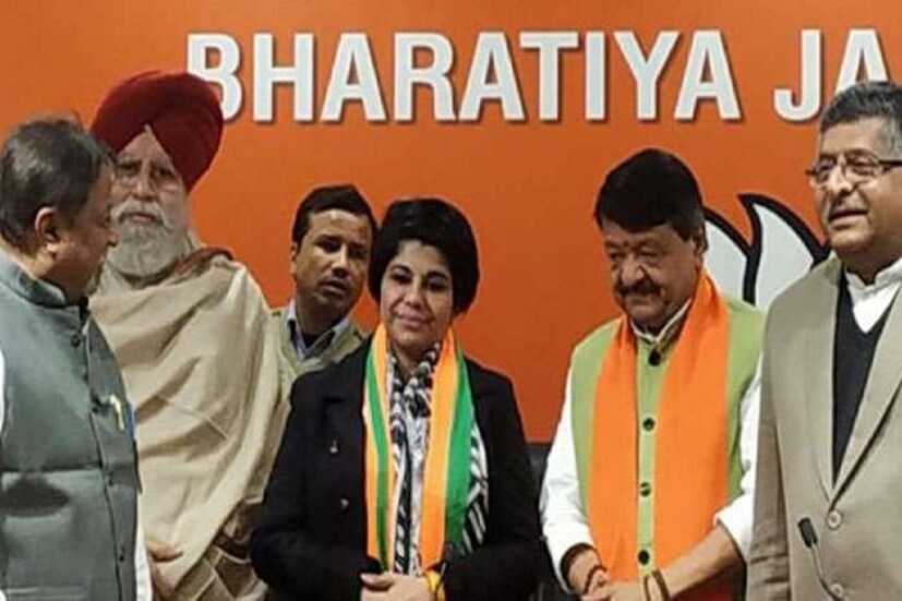 কেবল জমি নয়, ভারতী এবং তাঁর স্বামীর নামে রয়েছে একাধিক বাড়ি। কলকাতায় বেশ কয়েকটি বিলাসবহুল ফ্ল্যাট, বাড়ি রয়েছে তাঁর ও তাঁর স্বামীর নামে। তবে, ভারতীর নিজের নাকি কোনও গাড়ি নেই। অন্তত হলফনামায় তিনি তেমনই দাবি করেছেন। যদিও তাঁর স্বামীর নামে রয়েছে চারটি গাড়ি, যার বাজারমূল্য ১৮ লক্ষ ৭ হাজার ৫০০ টাকা।   