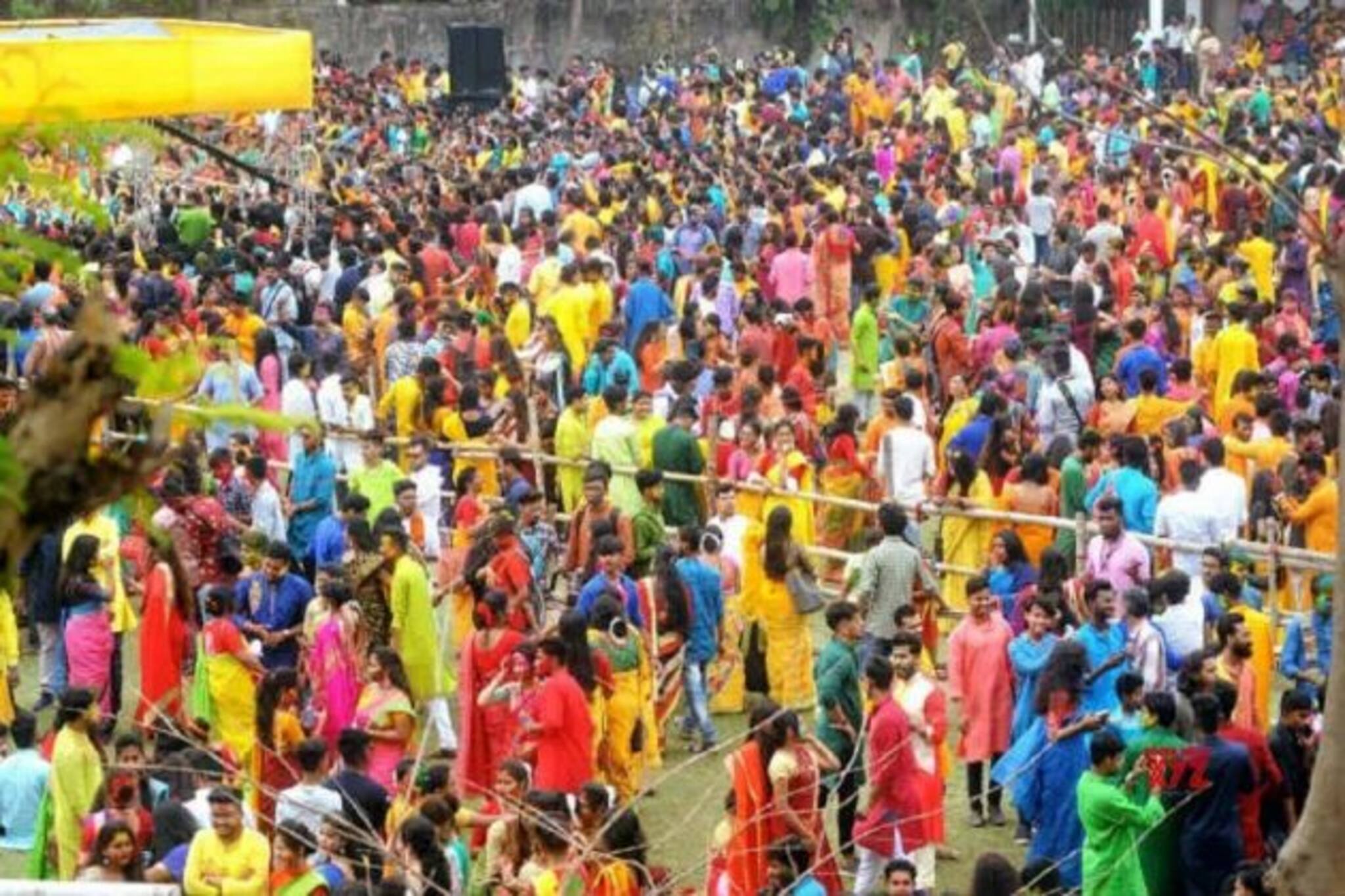 বিতর্ক নাকি করোনা পরিস্থিতি? বসন্ত উৎসবে 'না' রবীন্দ্রভারতীর!