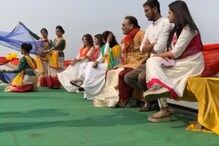 রং মিলান্তি! দোলের উত্সবে মদন মিত্রের সঙ্গে গঙ্গাবক্ষে BJP-র তিন প্রার্থী রং মিলান্তি! দোলের উত্সবে মদন মিত্রের সঙ্গে গঙ্গাবক্ষে BJP-র তিন প্রার্থী
