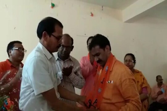 bjp vs tmc clash on maldah jilla parishad