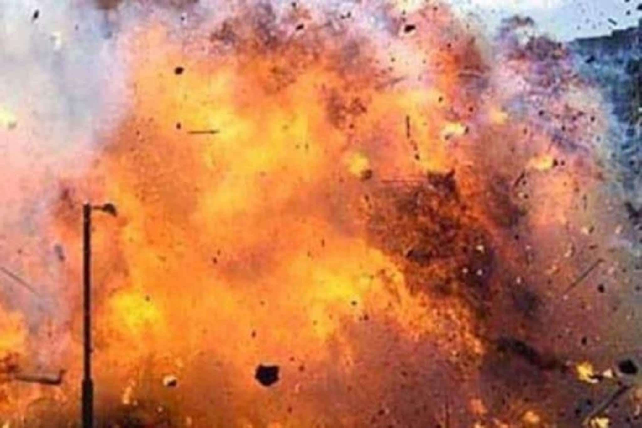 Bardhaman Blast: বোমা বারুদের স্তূপে পরিণত বর্ধমান! বিস্ফোরণে শিশু মৃত্যু ঘিরে রাজনৈতিক তরজা অব্যাহত