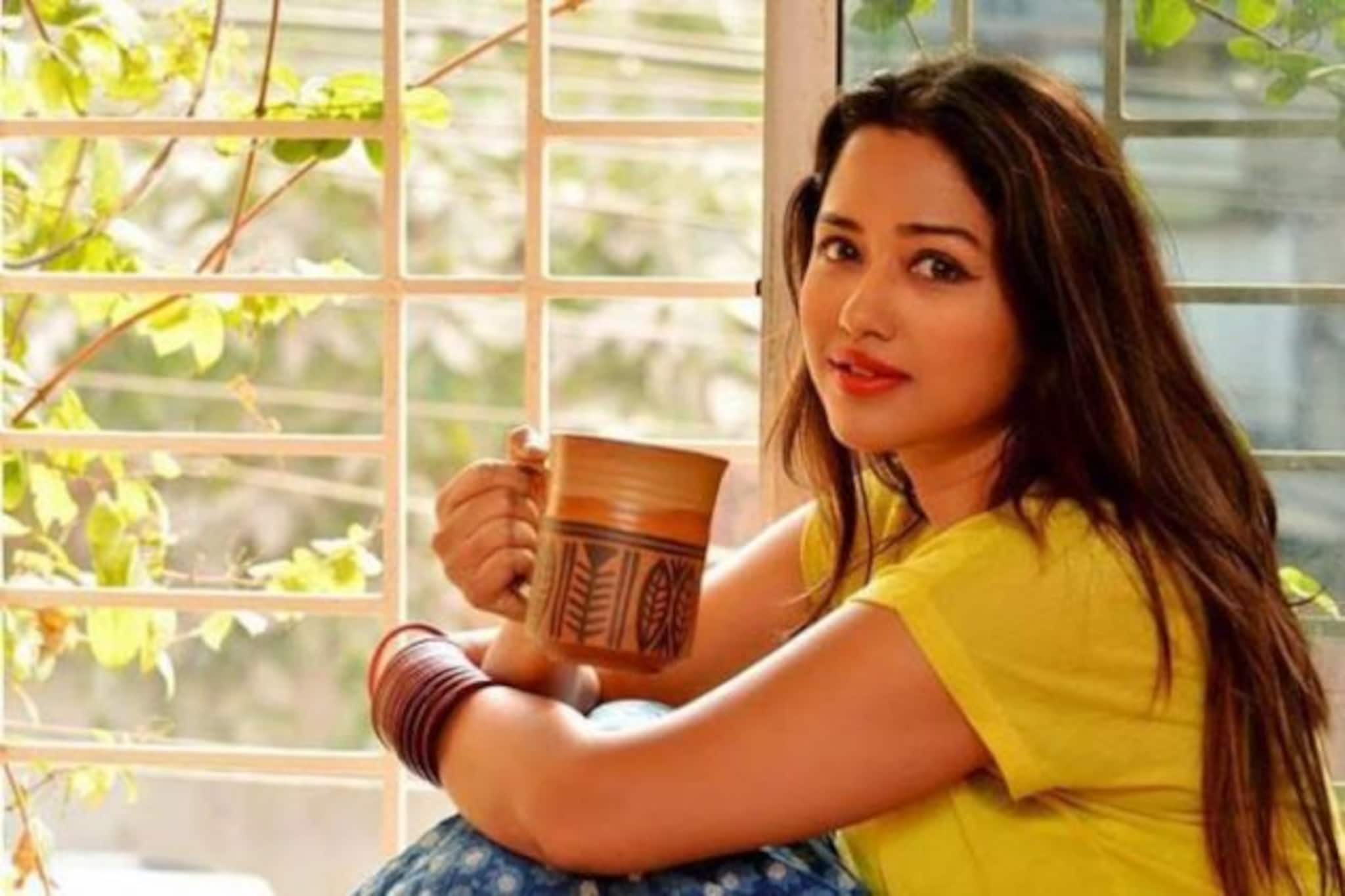 Sohini Show up : মির্চি মিউজিক অ্যাওয়ার্ডসে সোহিনী-রণজয়, সঙ্গী দ্বিতীয় পুরুষটি কে?