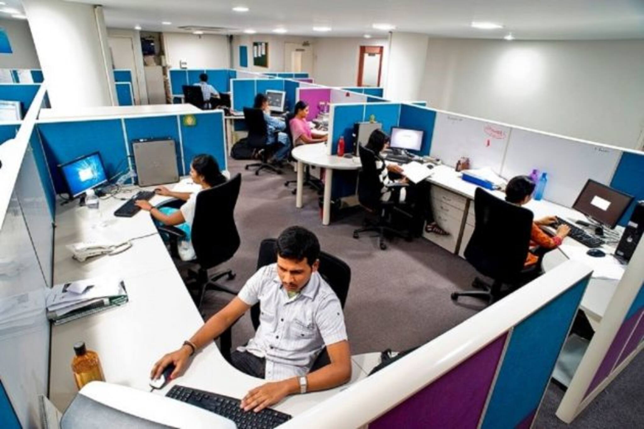 অফিসে কাজের সময়-PF থেকে বেতন, বড়সড় বদল আনতে চলেছে মোদি সরকার