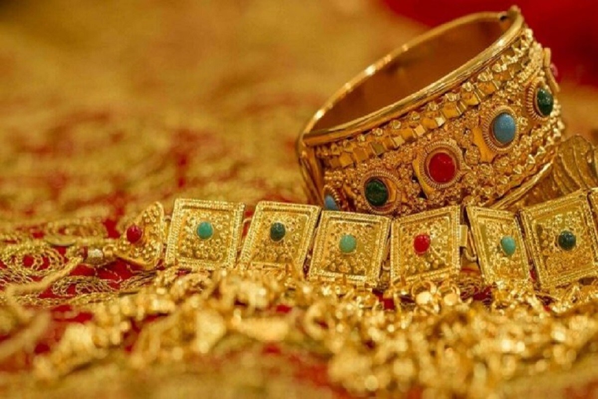 ২৪ ক্যারাট সোনার ১০ গ্রামের দাম (Gold Price) কলকাতায় ৪৬,৩৯০ টাকা, ৪৭,১৭০ টাকা দিল্লিতে, মুম্বইয়ে ৪৪,৩৬০ টাকা, চেন্নাইয়ে ৪৫,৪০০ টাকা ৷ প্রতীকী ছবি ৷ ২৪ ক্যারাট সোনার ১০ গ্রামের দাম (Gold Price) কলকাতায় ৪৬,৩৯০ টাকা, ৪৭,১৭০ টাকা দিল্লিতে, মুম্বইয়ে ৪৪,৩৬০ টাকা, চেন্নাইয়ে ৪৫,৪০০ টাকা ৷ প্রতীকী ছবি ৷