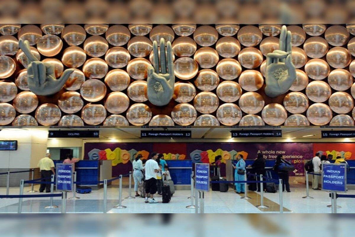 EaseMyTrip ও Just Dial-এর সঙ্গে একটি সমঝোতা হয়েছে য়ার ফলে সহজেই বিমানের টিকিট বুক করা যাবে ৷ প্রতীকী ছবি ৷ EaseMyTrip ও Just Dial-এর সঙ্গে একটি সমঝোতা হয়েছে য়ার ফলে সহজেই বিমানের টিকিট বুক করা যাবে ৷ প্রতীকী ছবি ৷