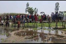 সেতুর দাবিতে রায়গঞ্জ খলসি গ্রাম বাসিদের ভোট বয়কটের ডাক সেতুর দাবিতে রায়গঞ্জ খলসি গ্রাম বাসিদের ভোট বয়কটের ডাক