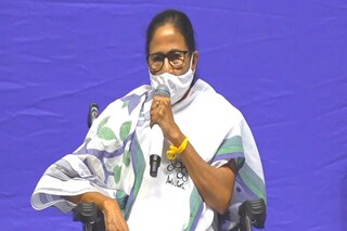 বীরভূমের সভা থেকে বিস্ফোরক মমতা। 