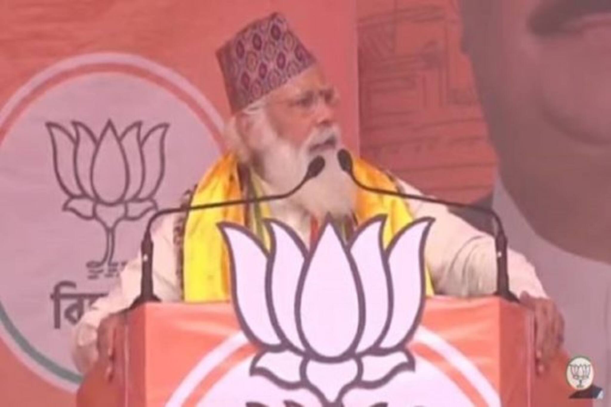 PM Modi on Mamata: দুঃখপ্রকাশ করেও মাথাভাঙাকাণ্ডে সূক্ষ্ম চাল মোদির, তুললেন মমতার 'বাহিনী ঘেরাও' প্রসঙ্গ