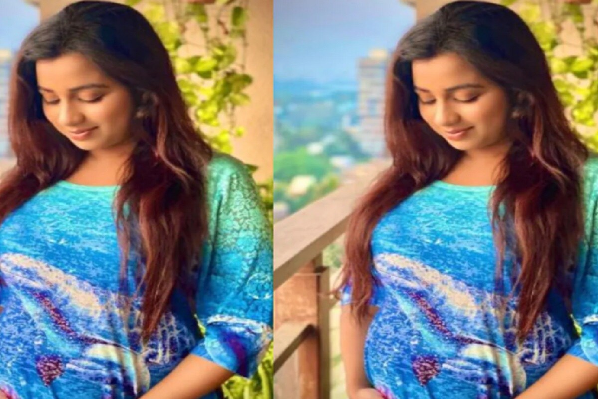 বঙ্গ তনয়া শ্রেয়া ঘোষাল ও তাঁর স্বামী শিলাদিত্য প্রথম সন্তানের জন্য অধীর আগ্রহে অপেক্ষায় আছেন ৷ সোশ্যাল মিডিয়াতেই শ্রেয়া এই বিশেষ ঘোষণা করেছেন ৷ ভক্তদের জন্য বেবি বাম্পের ছবিও পোস্ট করেছেন ৷ ছবি পোস্ট করে লিখেছিলেন বঙ্গ তনয়া শ্রেয়া ঘোষাল ও তাঁর স্বামী শিলাদিত্য প্রথম সন্তানের জন্য অধীর আগ্রহে অপেক্ষায় আছেন ৷ সোশ্যাল মিডিয়াতেই শ্রেয়া এই বিশেষ ঘোষণা করেছেন ৷ ভক্তদের জন্য বেবি বাম্পের ছবিও পোস্ট করেছেন ৷ ছবি পোস্ট করে লিখেছিলেন