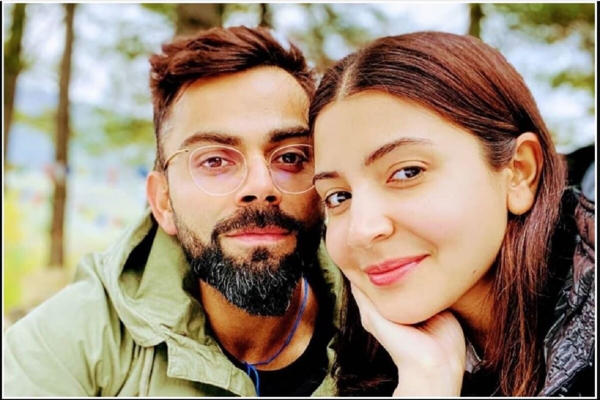 বিরাট কোহলি জানিয়েছেন এটা জীবনকে বদলে দেওয়া অনুভব বলে বর্ণনা দিয়েছেন৷ তিনি জানিয়েছেন এই আনন্দকে ভাষায় বর্ণনা করা যায় না৷ এটা বিরাটের জীবনের সেরা সময় ৷ একথা জানিয়েছেন খোদ বিরাট৷ বাবা-মা হওয়া একটা বড় ভাগ্যের বিষয় এমনটাই বলেছেন আরসিবি অধিনায়ক বিরাট কোহলি৷ (Virat Kohli/Instagram) বিরাট কোহলি জানিয়েছেন এটা জীবনকে বদলে দেওয়া অনুভব বলে বর্ণনা দিয়েছেন৷ তিনি জানিয়েছেন এই আনন্দকে ভাষায় বর্ণনা করা যায় না৷ এটা বিরাটের জীবনের সেরা সময় ৷ একথা জানিয়েছেন খোদ বিরাট৷ বাবা-মা হওয়া একটা বড় ভাগ্যের বিষয় এমনটাই বলেছেন আরসিবি অধিনায়ক বিরাট কোহলি৷ (Virat Kohli/Instagram)