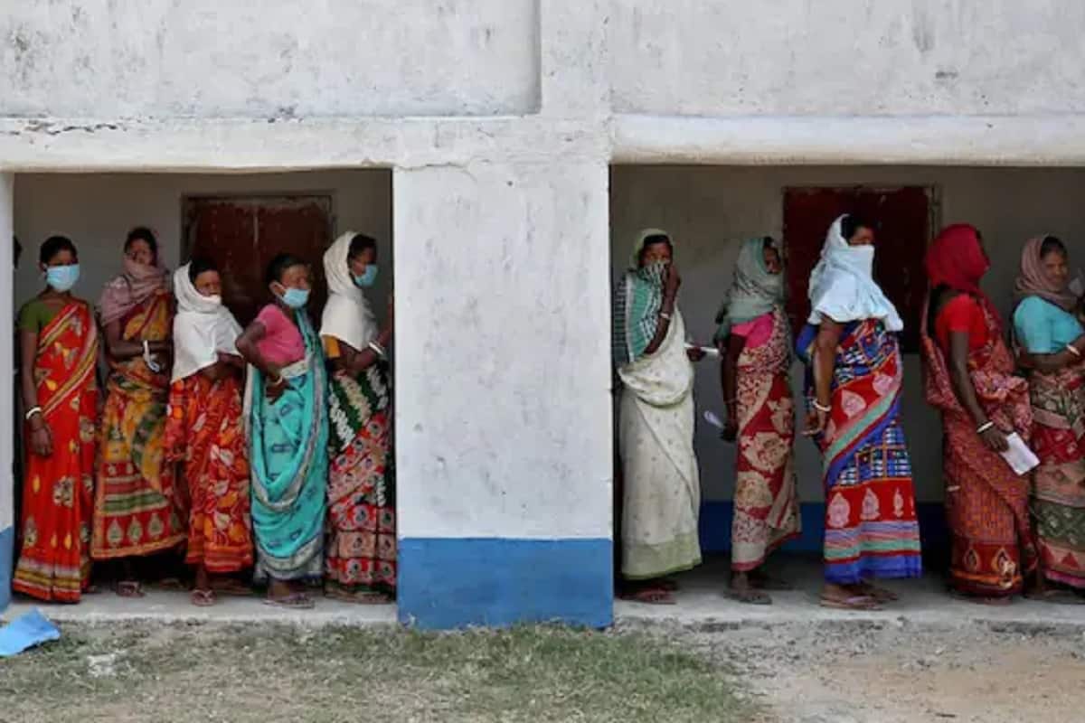 মধ্য এপ্রিলে শেষ ৩ দফার নির্বাচন