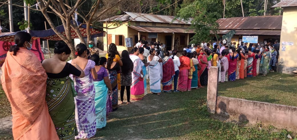 তৃতীয় দফার ভোটে হেভিওয়েট প্রার্থীদের মধ্যে রয়েছেন মন্ত্রী হিমন্তবিশ্ব শর্মা, চন্দ্রমোহন পটোয়ারী, প্রমীলারানি ব্রহ্ম, সিদ্ধার্থ ভট্টাচার্য, ফণীভূষণ চৌধুরী, বিজেপি সভাপতি রণজিৎকুমার দাস, কোকরাঝাড়ের সাংসদ নব শরণীয়া, ভোজপুরি কুইন হিসেবে পরিচিত গায়িকা কল্পনা পটোয়ারী, অসম সাহিত্যসভার প্রাক্তন সভাপতি পরমানন্দ রাজবংশী। তৃতীয় দফার ভোটে হেভিওয়েট প্রার্থীদের মধ্যে রয়েছেন মন্ত্রী হিমন্তবিশ্ব শর্মা, চন্দ্রমোহন পটোয়ারী, প্রমীলারানি ব্রহ্ম, সিদ্ধার্থ ভট্টাচার্য, ফণীভূষণ চৌধুরী, বিজেপি সভাপতি রণজিৎকুমার দাস, কোকরাঝাড়ের সাংসদ নব শরণীয়া, ভোজপুরি কুইন হিসেবে পরিচিত গায়িকা কল্পনা পটোয়ারী, অসম সাহিত্যসভার প্রাক্তন সভাপতি পরমানন্দ রাজবংশী।