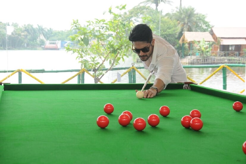 •এর উদ্বোধনে হাজির ছিলেন অভিনেতা বিক্রম চট্টোপাধ্যায়৷ তিনিও খুব উৎসাহী এই উদ্যোগে৷ কারণ তিনি জানান যে, ছোটবেলায় বাবা-মায়ের হাত ধরে বহুবার তিনি গিয়েছেন বোটিং-এ৷ খুব উপভোগ করতেন নৌকা বিহার৷ 