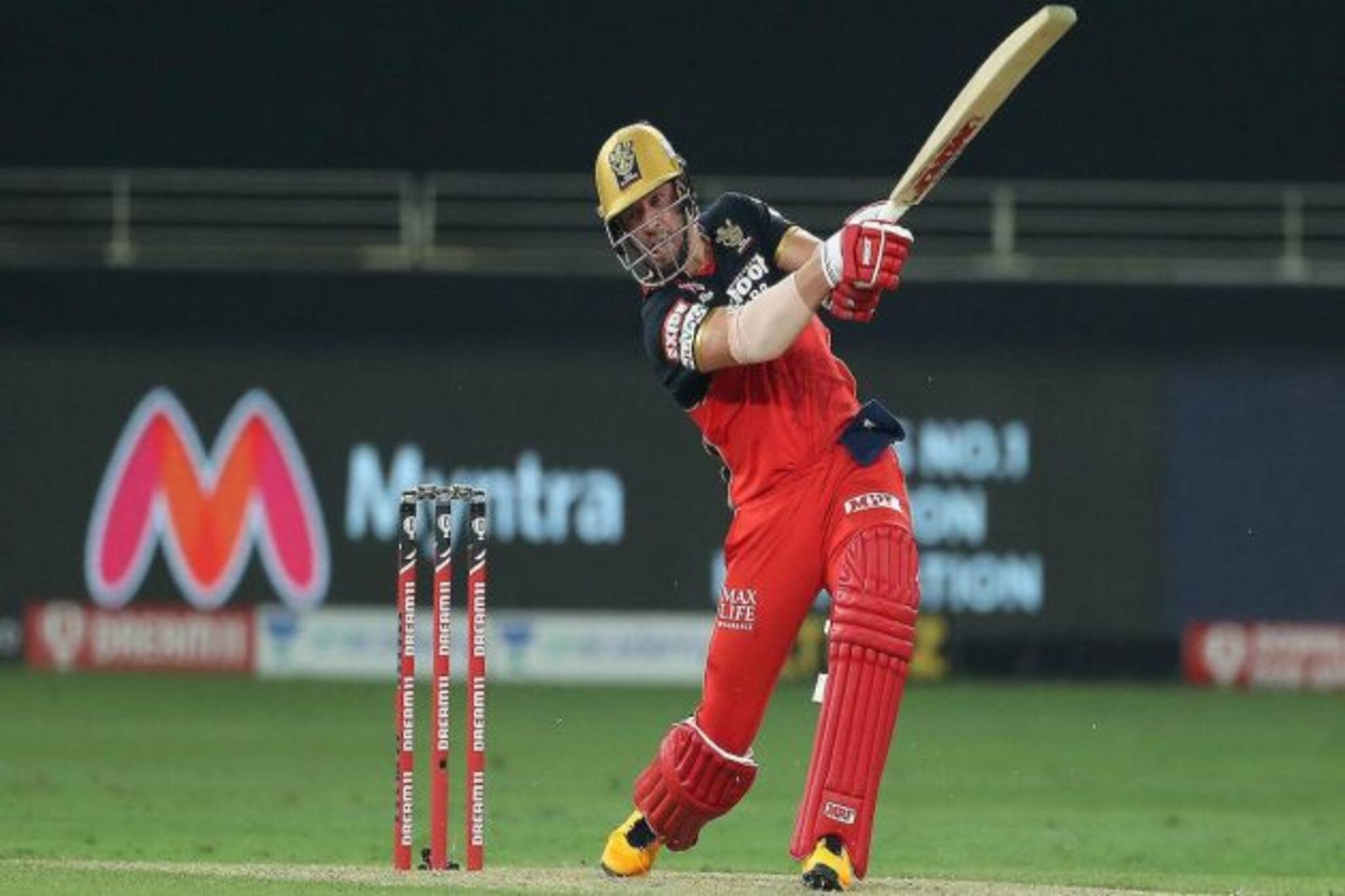 IPL 2021: নাটকীয় ম্যাচে শেষ বলে মুম্বইকে হারাল আরসিবি