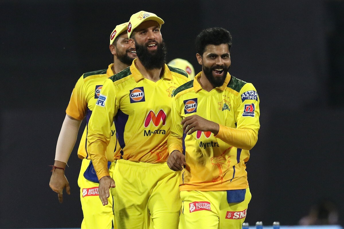 মায়াঙ্ক আগরওয়াল, কে এল রাহুল ক্রিস গেইলের উইকেট হারিয়ে শুরুতেই চাপে পড়ে যায় চেন্নাই। মাত্র ৩০ রানে পাঁচ উইকেট হারিয়ে মহাসমস্যায় পড়ে চেন্নাই। মায়াঙ্ক আগরওয়াল, কে এল রাহুল ক্রিস গেইলের উইকেট হারিয়ে শুরুতেই চাপে পড়ে যায় চেন্নাই। মাত্র ৩০ রানে পাঁচ উইকেট হারিয়ে মহাসমস্যায় পড়ে চেন্নাই।