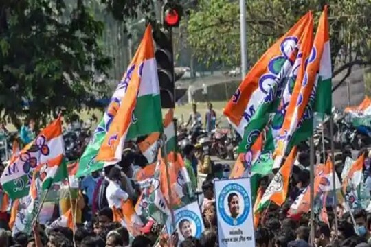 ডেরেকের কটাক্ষ
