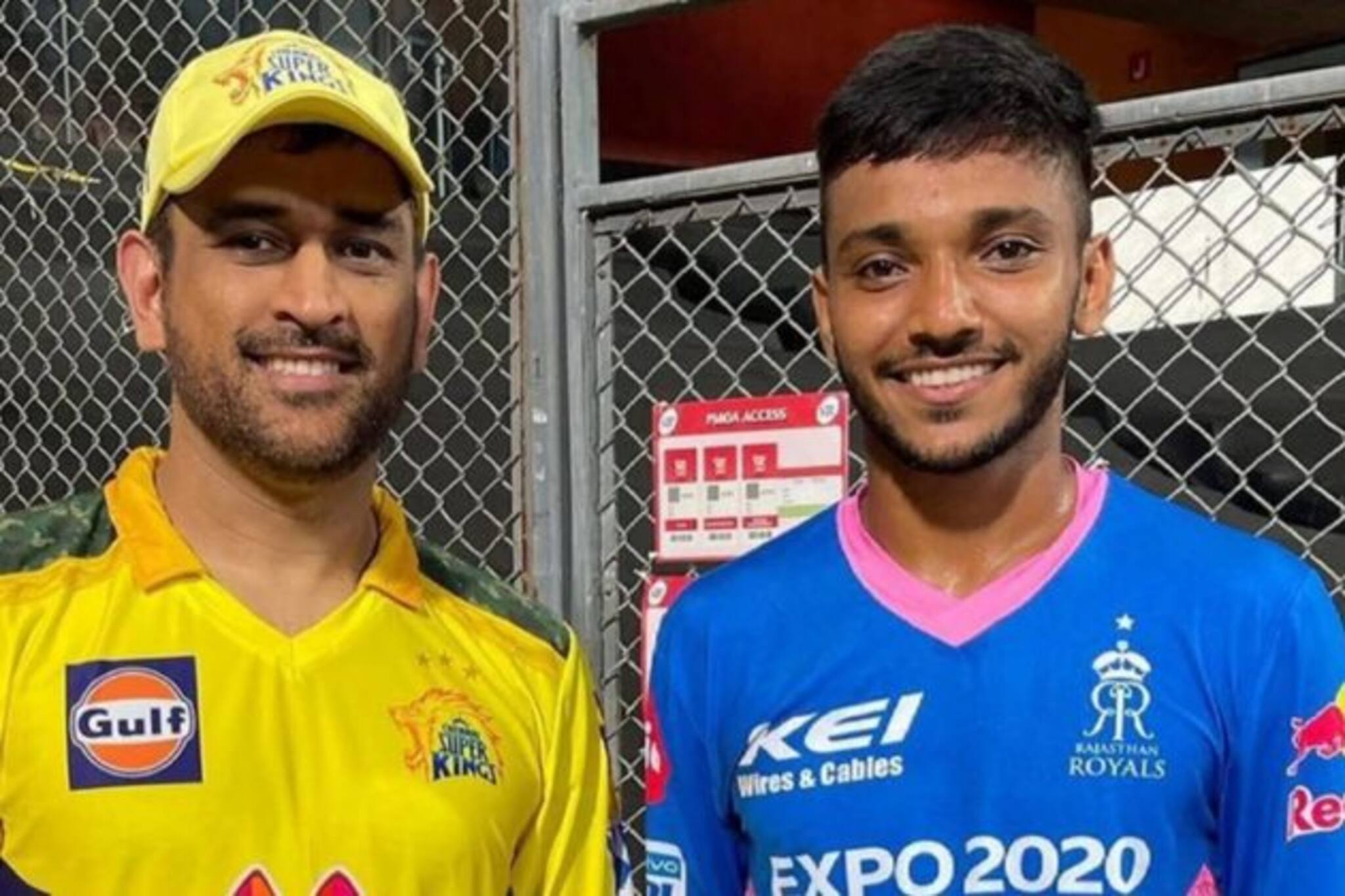 IPL 2021: প্র্যাকটিস-এর জুতো ছিল না, অটোচালকের ছেলে ধোনিকে আউট করে আবেগপ্রবণ