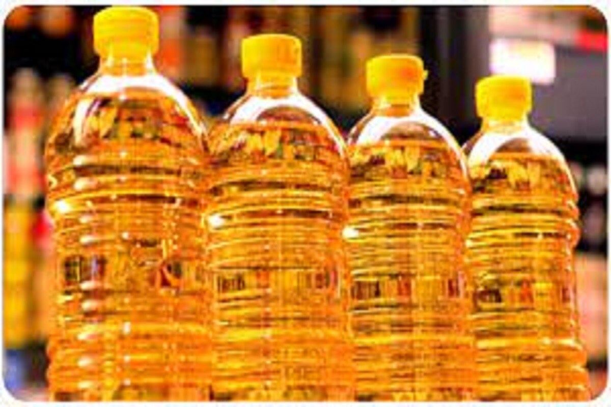 সেই মুদ্রস্ফীতির (Rates of Inflation) হার ছিল ৭.৪ ৷ ভোজ্য তেল থেকে ধাতুর জিনিপত্রের দাম হু হু করে বেড়েছে ৷ প্রতীকী ছবি ৷ সেই মুদ্রস্ফীতির (Rates of Inflation) হার ছিল ৭.৪ ৷ ভোজ্য তেল থেকে ধাতুর জিনিপত্রের দাম হু হু করে বেড়েছে ৷ প্রতীকী ছবি ৷